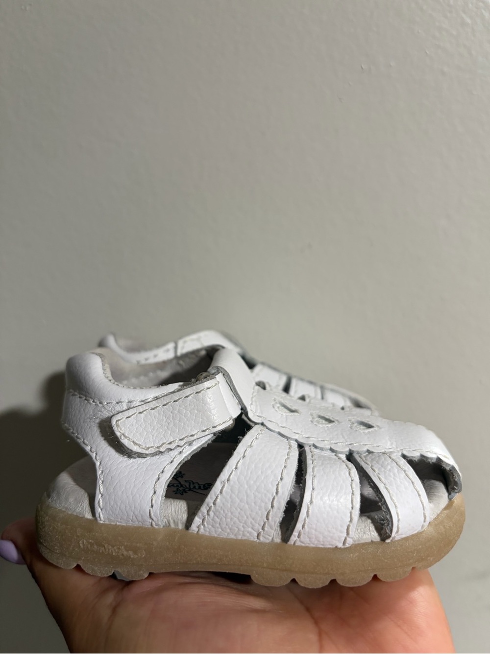 Vintage baby White Leather Sandal - size 3